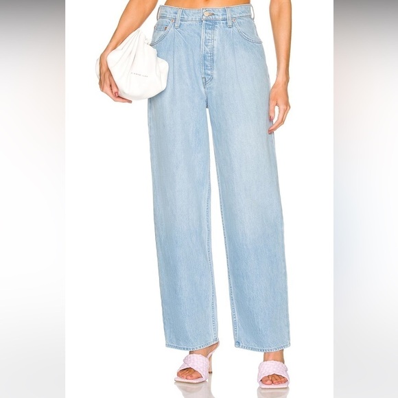 MOTHER Denim - MOTHER
SNACKS! The Pleated Fun Dip Puddle Straight Leg Jeans